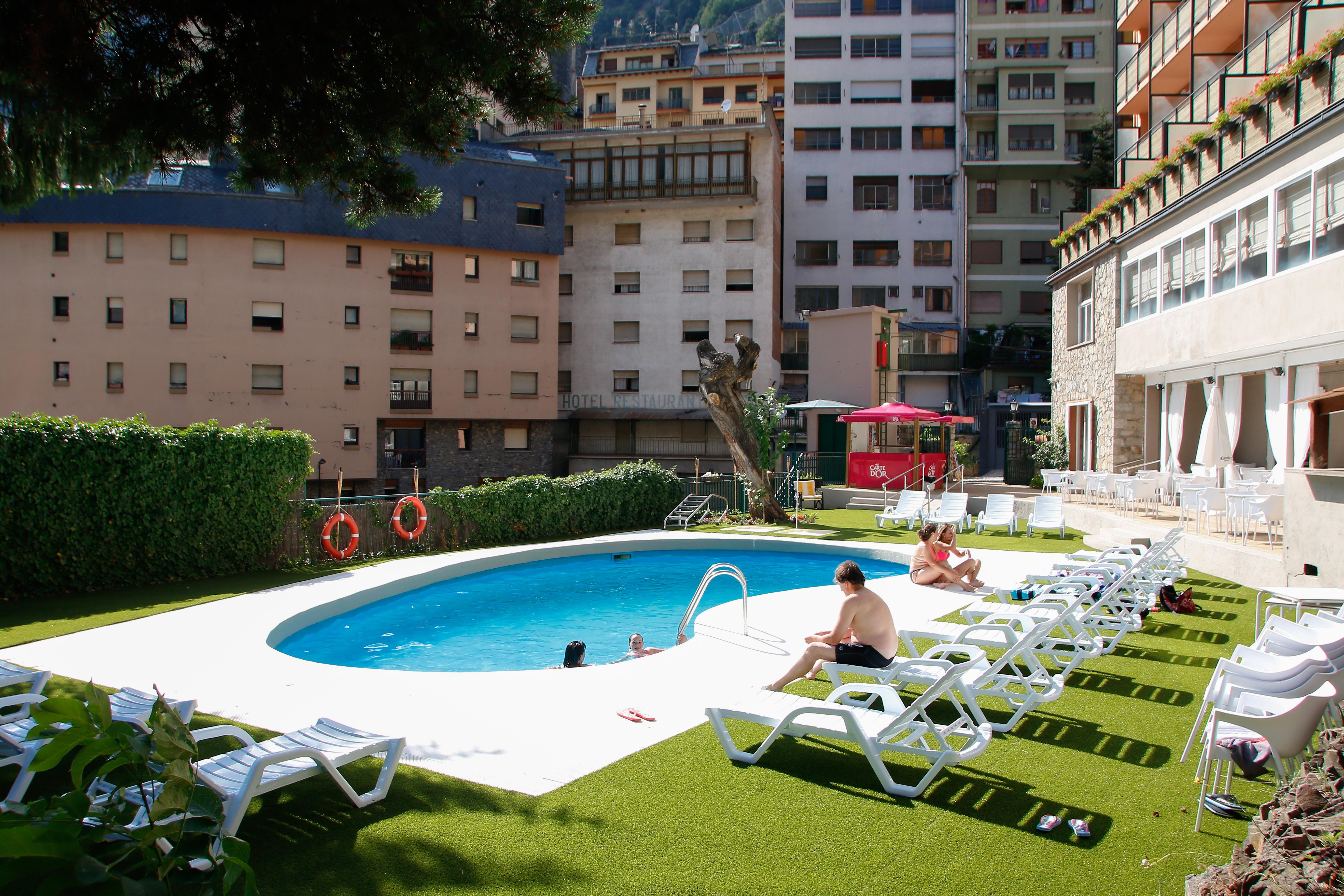 Artic Hotel Andorra la Vella Exterior photo